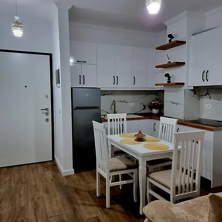 Treis * Korce