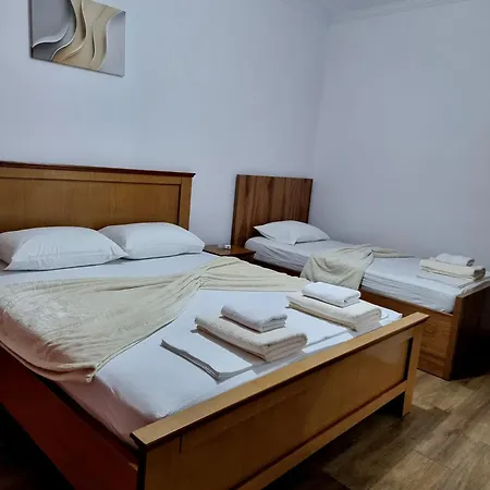 Treis Korce